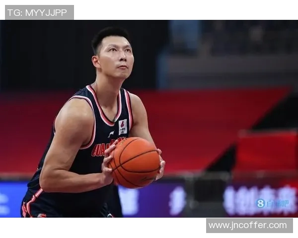 易建联领衔的广东队击败新疆队，获得新赛季CBA冠军，开启朝气蓬勃新时代